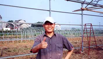 PRC China client giving thumbs up to USGR
